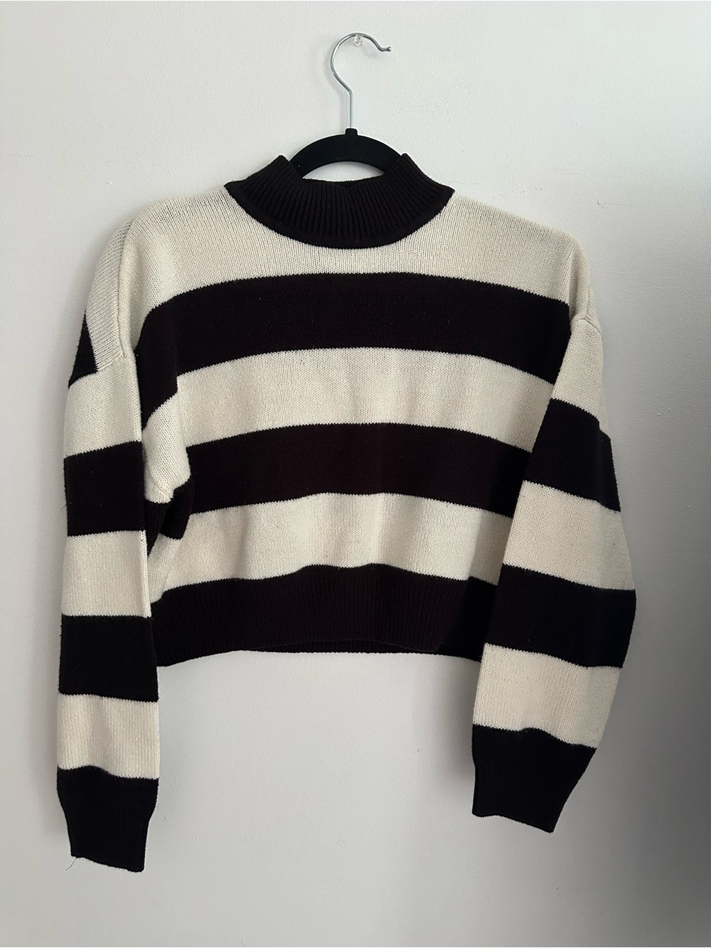 H&M Black and Cream Striped Turtleneck Sweater